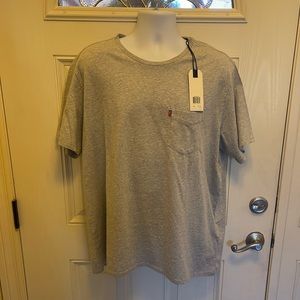 Levi’s 2X tee shirt with pocket new with tags